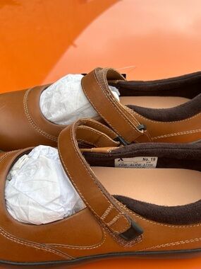 Classic Mary Jane Flats in Cognac Brown